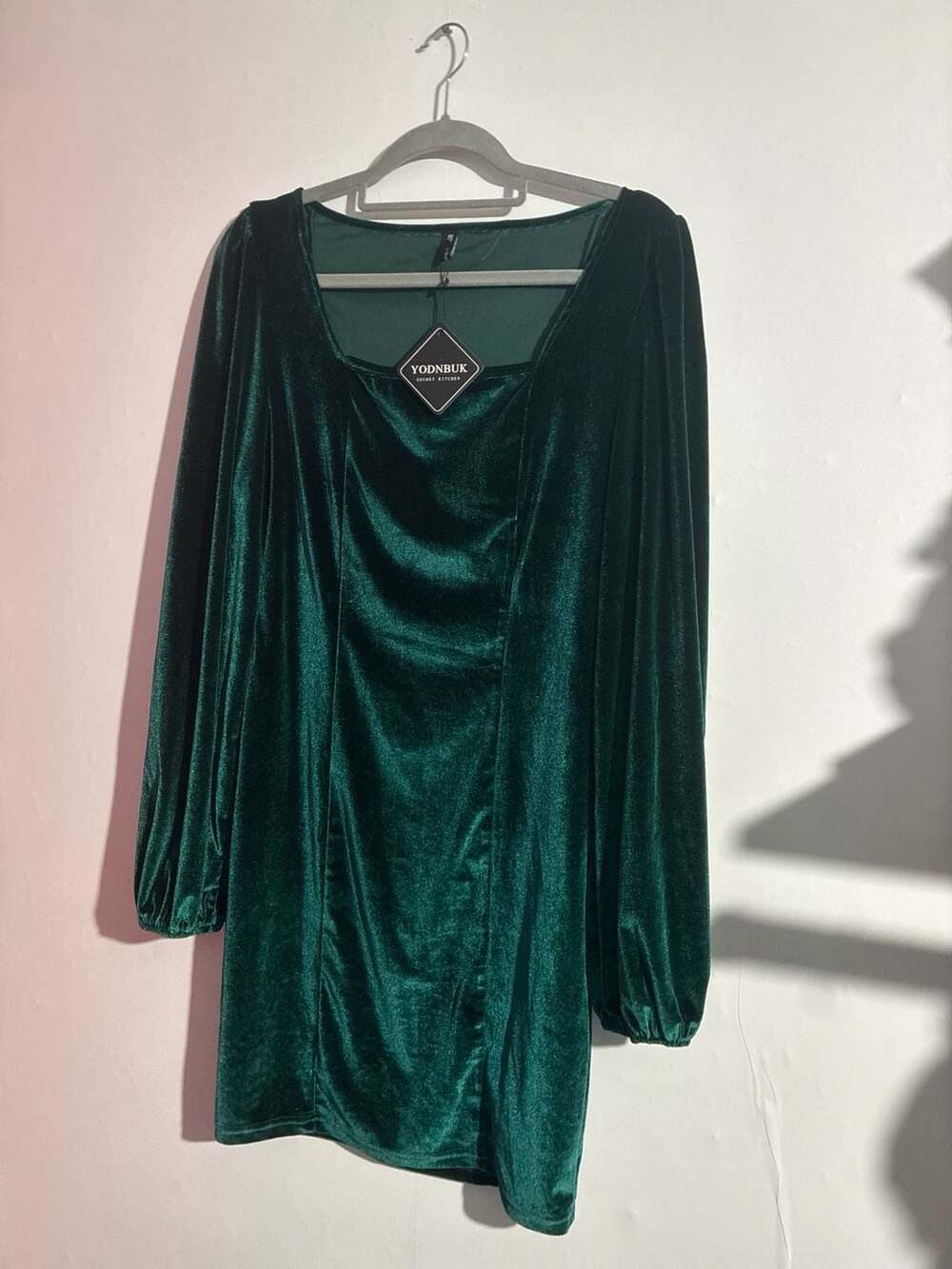 YODNBUK Women's Forest Green Velvet Long Lantern Sleeve Square Neck Bodycon Mini